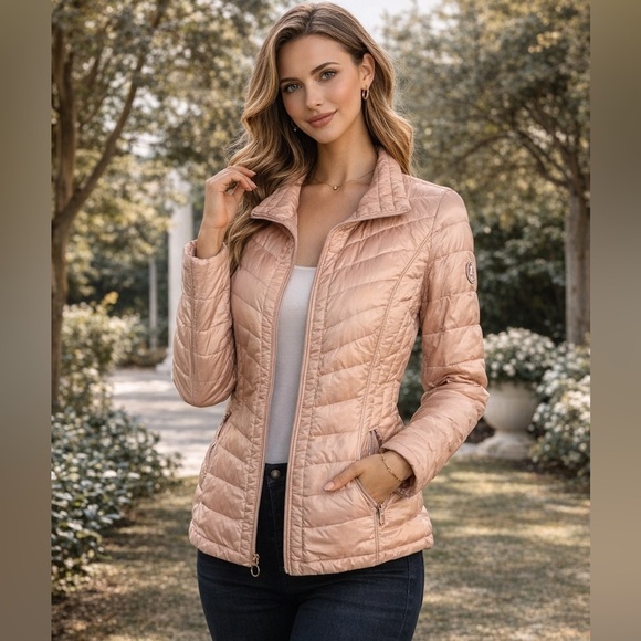 MICHAEL Michael Kors Jackets & Blazers - Michael Kors puffer jacket size medium